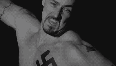 tumblr_lob0re2b0m1qlpo9co1_400.gif