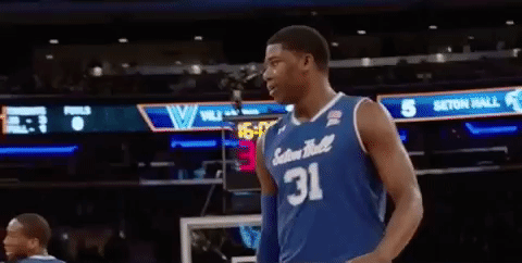 b2roivnxvun8.gif