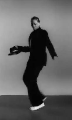 zzpbu2fgj8s5.gif
