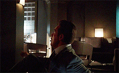 tumblr_mzwt2b8s7y1qea4dgo6_250.gif