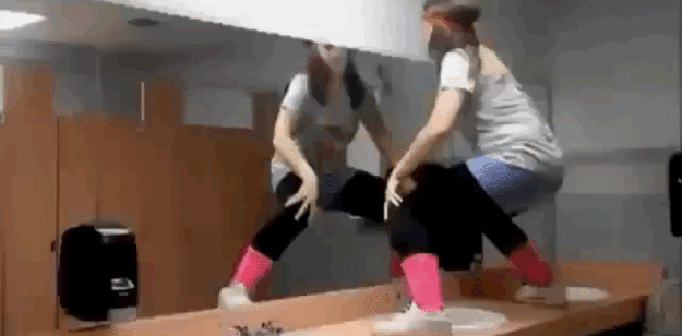 anigif_enhanced-buzz-16157-1368614264-0.gif
