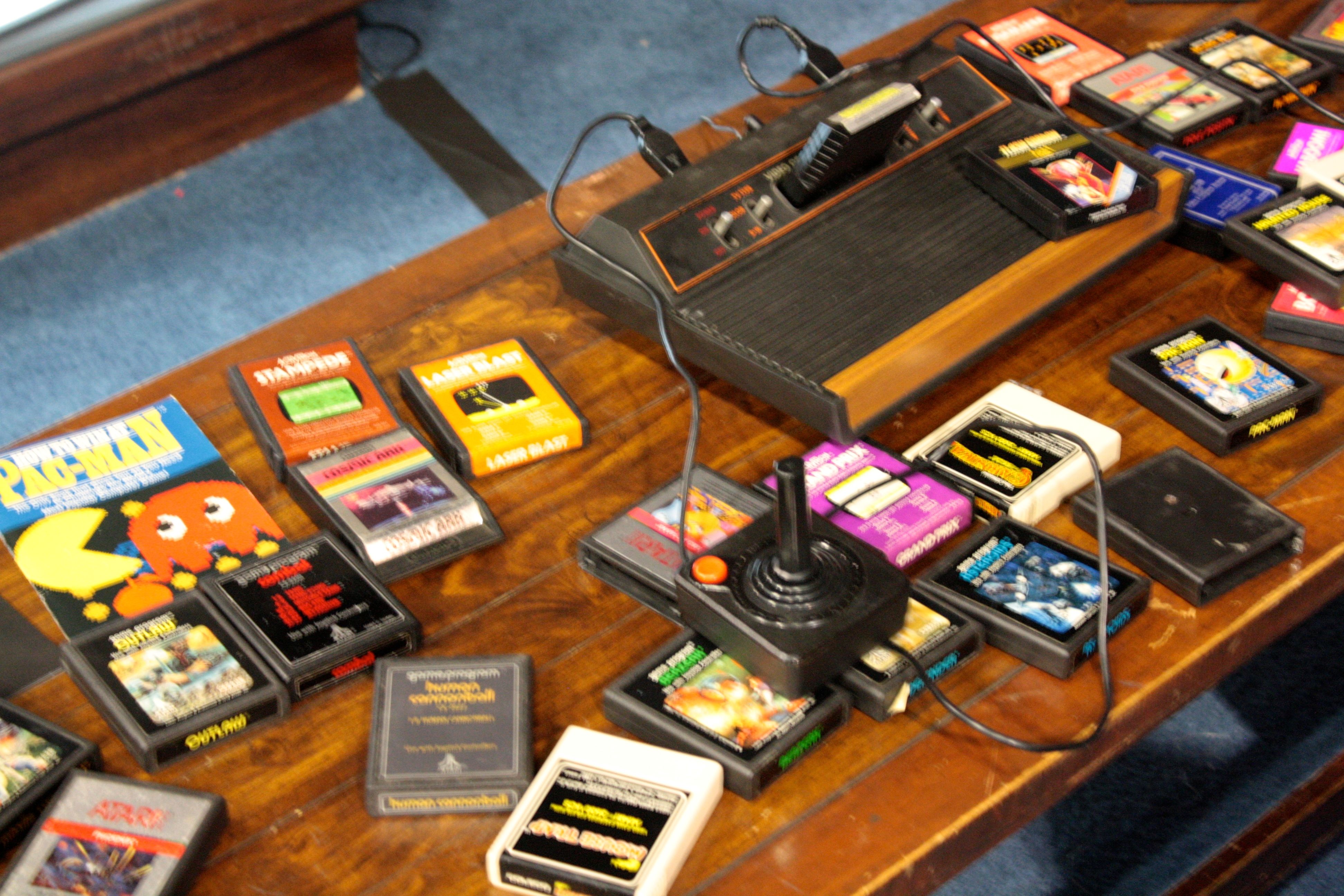e3-vintage-gaming-atari-games.jpg