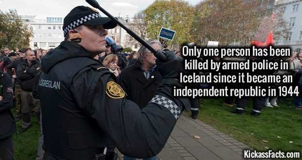 1197-Iceland-Police.jpg