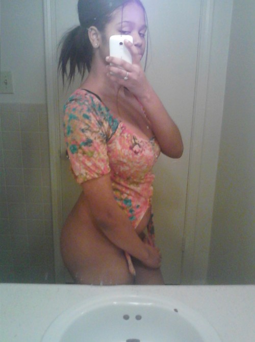 tumblr_n0absm2RLS1rc4a8fo1_500.jpg