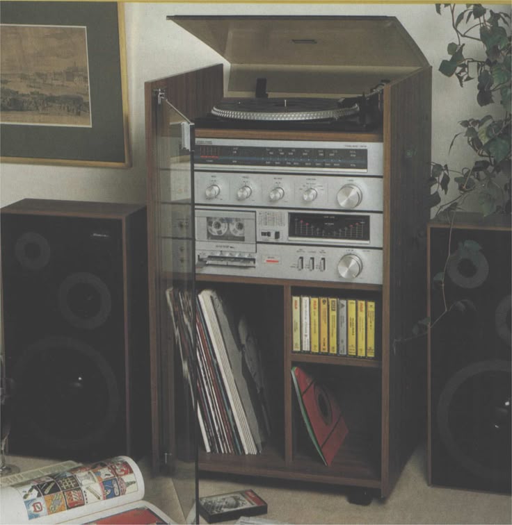 ec77c8f21ad8c26d00775aef2a720b83--record-player-my-dad.jpg