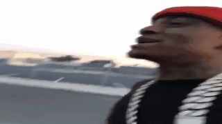 rmc8c88w4qup.gif