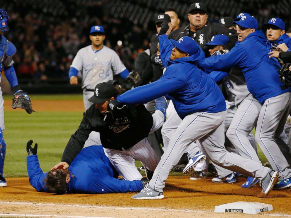 AP_ROYALS_150424_DG_4x3_992.jpg