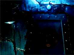 tumblr_mahu44Di2W1rc5ivso1_r1_250.gif