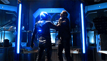 tumblr_nz2qmjBWUk1ue5fuio8_400.gif