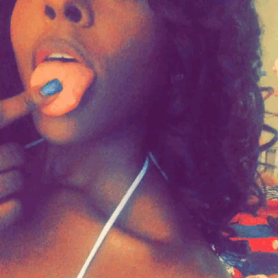 tumblr_o1yinuAVNi1v5a83yo2_400.gif