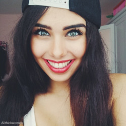 tumblr_mzpce3z9R21ru423qo6_r1_250.jpg