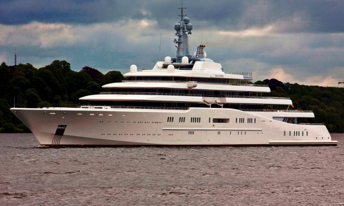 Eclipse-Yacht-670x401.jpg