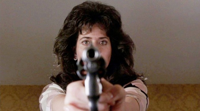 171-0519055319-gun-goodfellas-karen.jpg