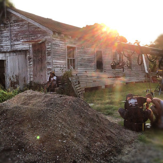 lil-wayne-god-bless-amerika-video-hollygrove-new-orleans4.jpg