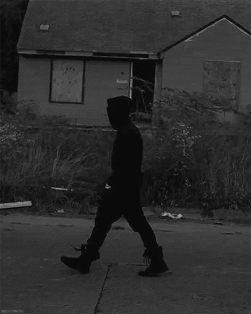 tumblr_nsdf0l2bGo1uvva9wo1_500.gif