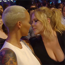 tumblr_nmrp0xABly1rlb6iho1_250.gif