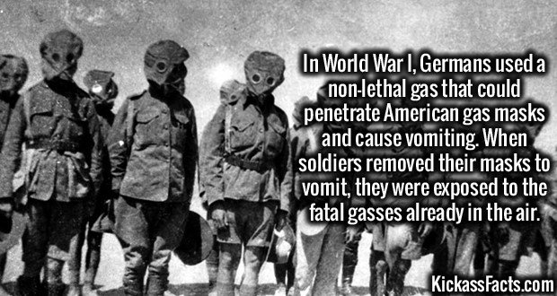 1979-WW1-Gas-Mask.jpg