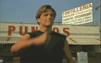 omcbdgzss9f4.gif