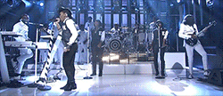 tumblr_mw86zhHJFI1sj15pao1_250.gif