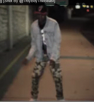 7967e1939e740de9eee4b563c9515837.gif