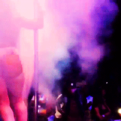 tumblr_nd125kG5dk1rsl00eo2_250.gif