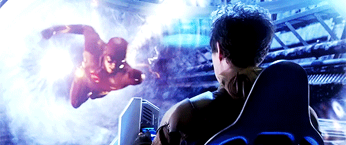 tumblr_noml3kXHRF1r6vy8ho2_500.gif