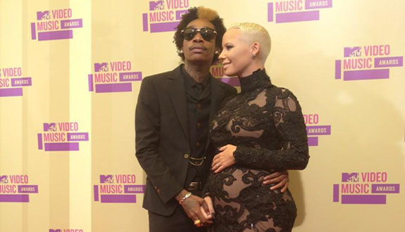 amber-rose-pregnant.jpg