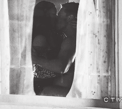 tumblr_mmiyd7NSXE1qa2cewo6_250.gif