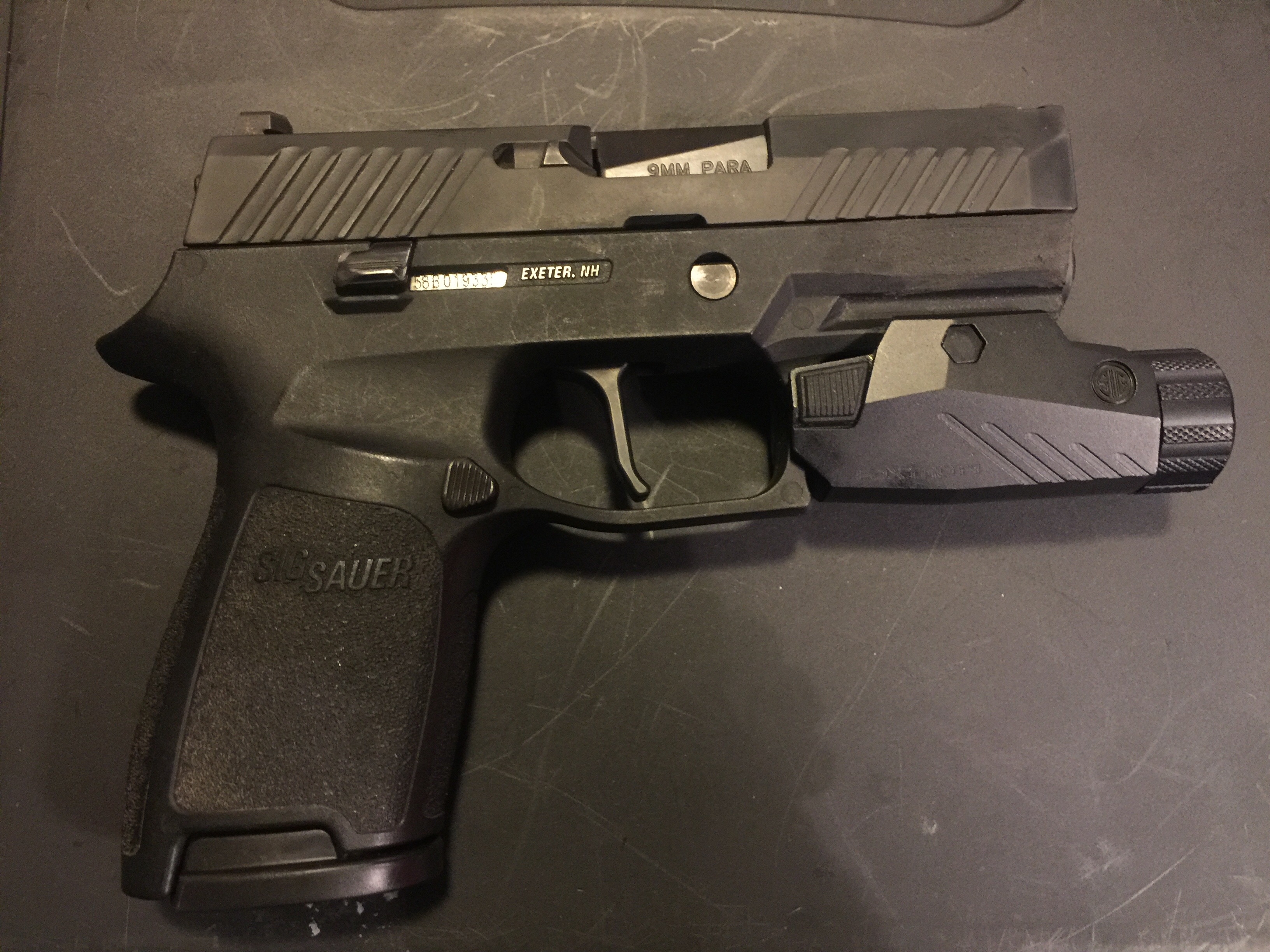08r8sp77lwwc.jpg