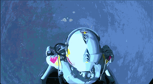 tumblr_mbwbr61Uim1qbosg9o1_500.gif