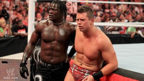 wwe-raw-20110920042526073-000.jpg