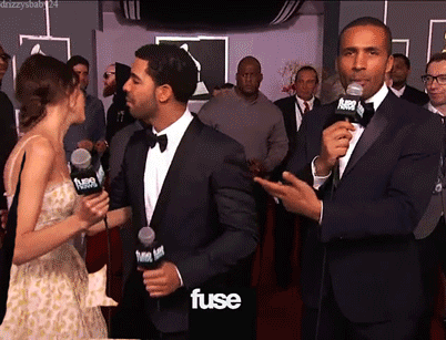 tumblr_mi1f2k2KO01r47rjxo1_500.gif