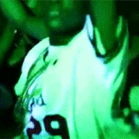 lp96m2vgcutx.gif