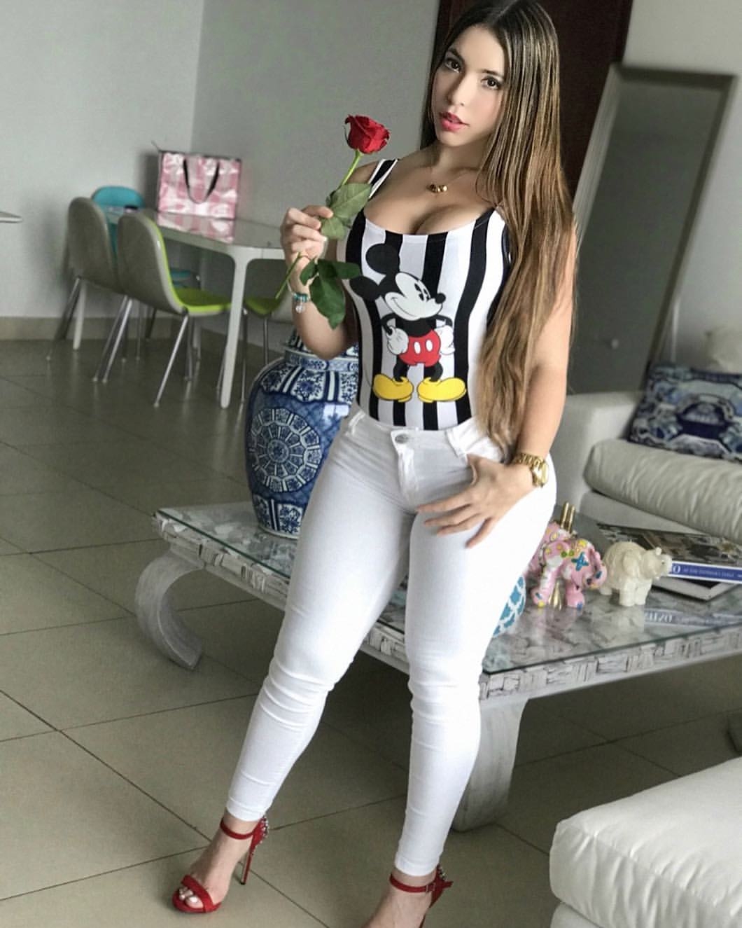 0dd63p62bac9.jpg
