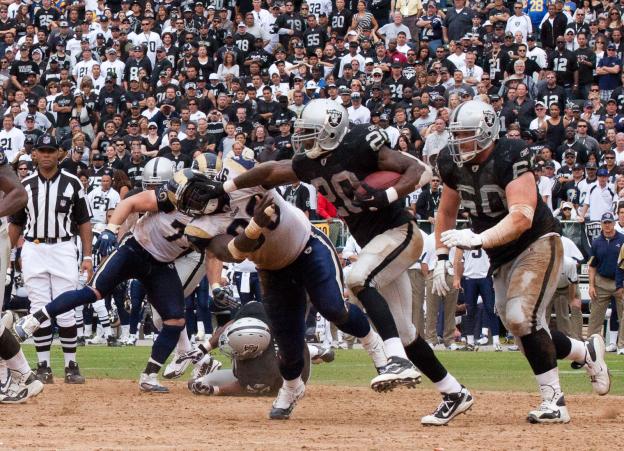 20100919_FOOTBALL-1624x451.jpg