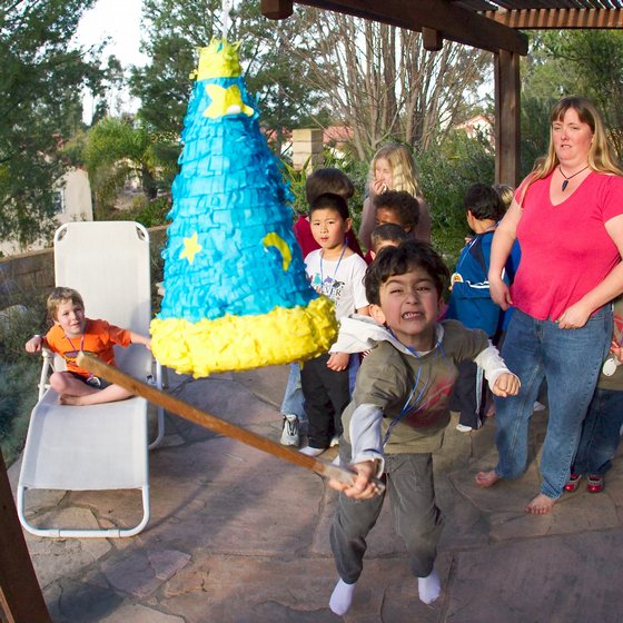 WizardHatPinata1-m.jpg