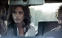 tumblr_mv53grZtGv1qeqldjo2_r1_250.gif