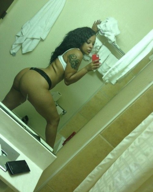 tumblr_mjq6k7HWsb1qj552mo1_500.jpg