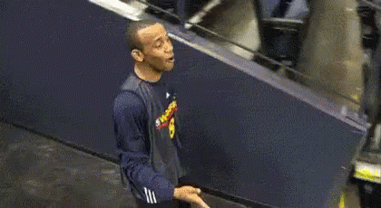 w7akyqxmi6fq.gif