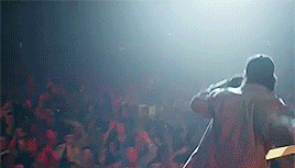 tumblr_njhqzaJG7U1r5rk9to6_r3_400.gif
