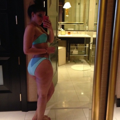 tumblr_mmgqzvI5DM1ru423qo2_500.jpg