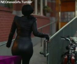 tumblr_mgbzczUwkN1r55j58o3_r2_250.gif