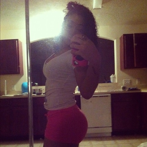 tumblr_mga6iuPq8R1qj552mo2_500.jpg