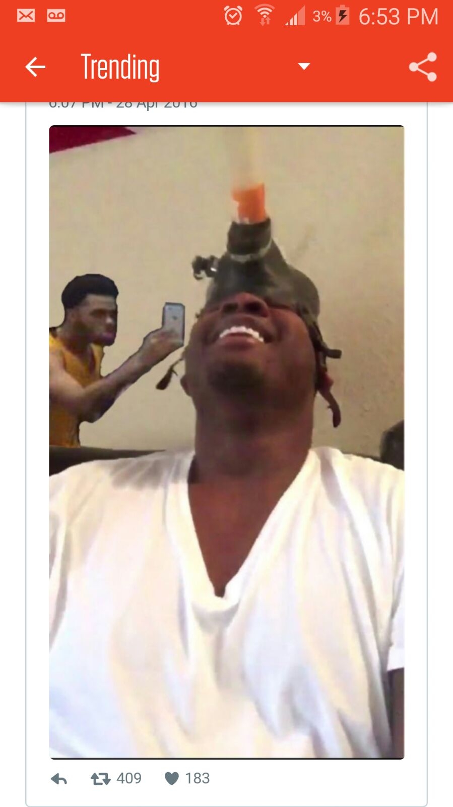 s4bc17mvyggb.jpeg