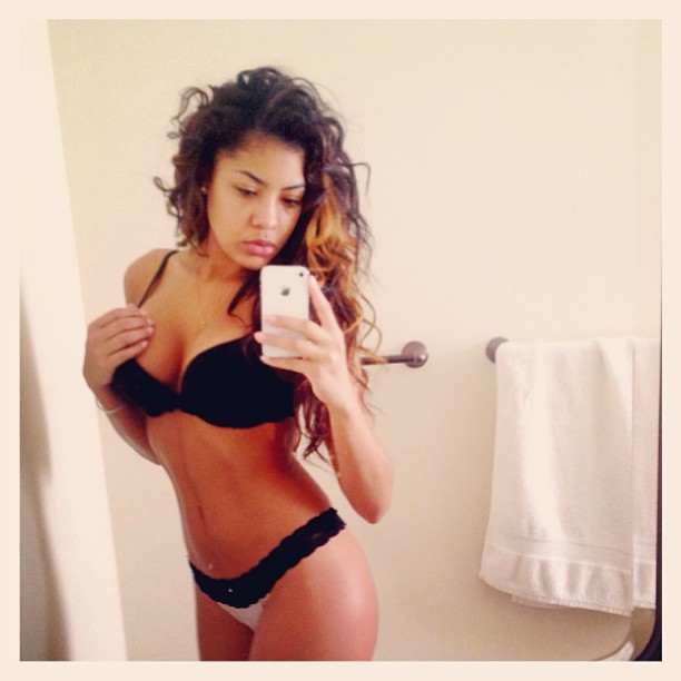 tumblr_mhzmme108U1qfy7xzo1_1280.jpg