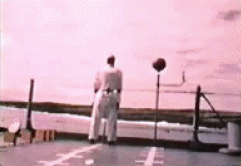 1253612042_nuclear-bomb-vs-dummy.gif