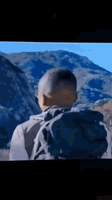 22lb7xghul5d.gif