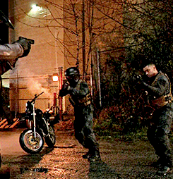tumblr_o6oipij6rD1unsbsso3_r1_250.gif