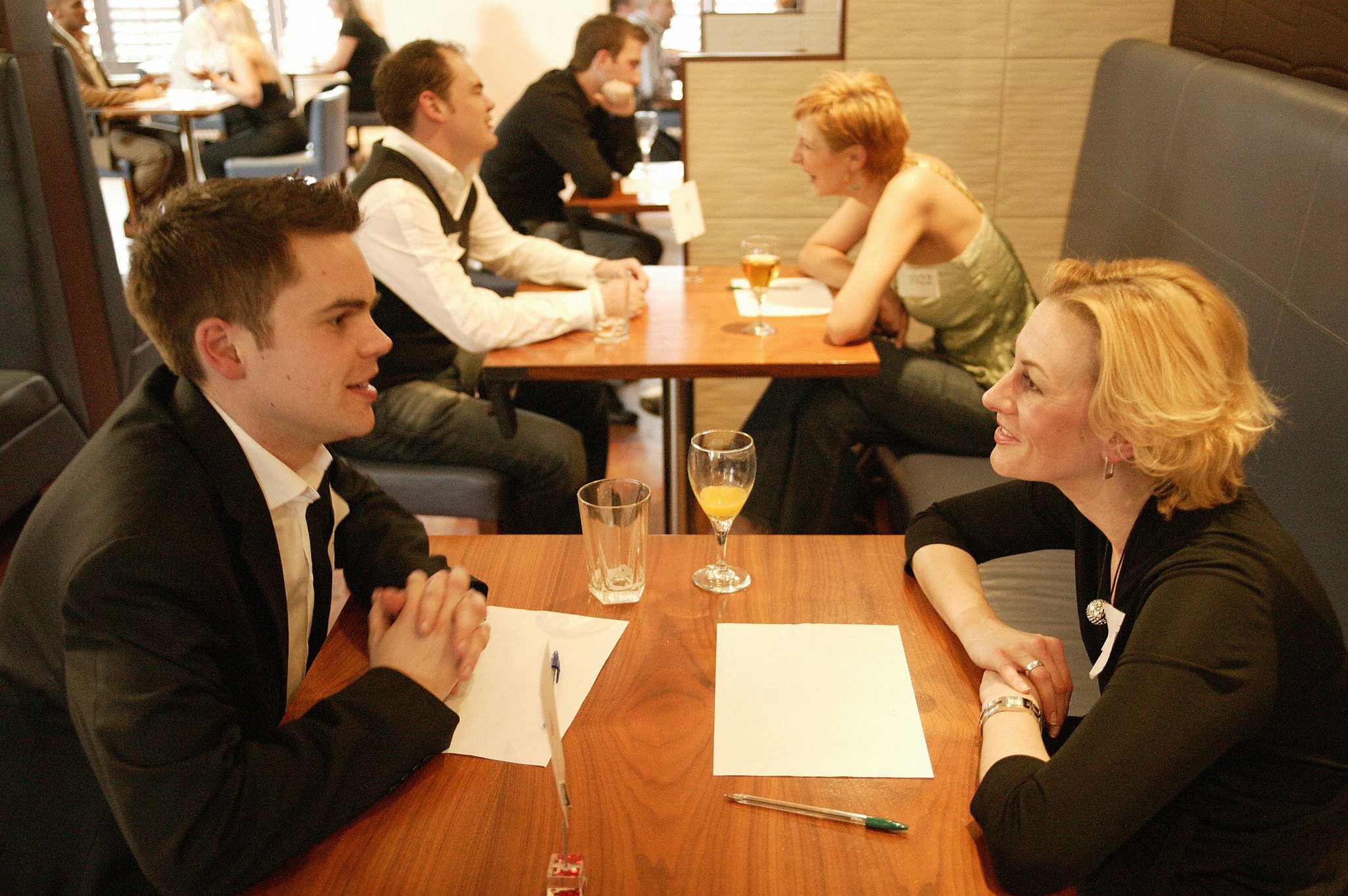 speed_dating.jpg