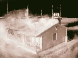 tumblr_ndrvh35bP11ttwc1to1_400.gif